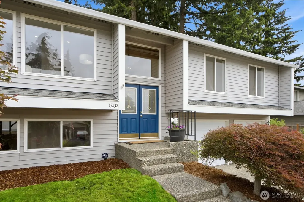 13232 NE 130th Place Kirkland WA 98034
