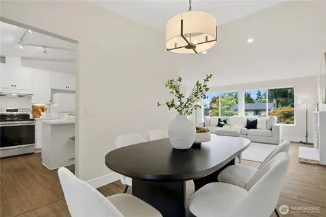 13232 NE 130th Place Kirkland WA 98034