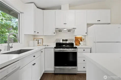 13232 NE 130th Place Kirkland WA 98034