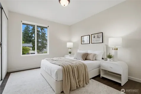 13232 NE 130th Place Kirkland WA 98034