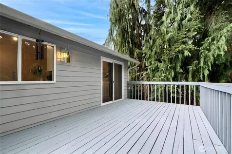 13232 NE 130th Place Kirkland WA 98034