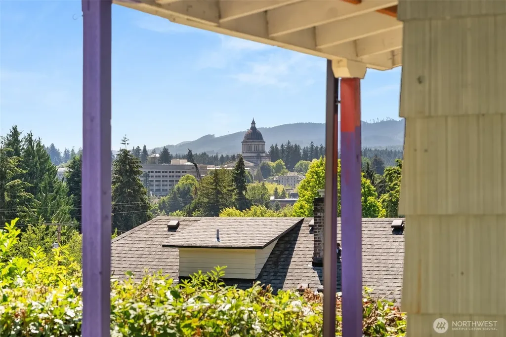 1515 7th Avenue SE Olympia WA 98501
