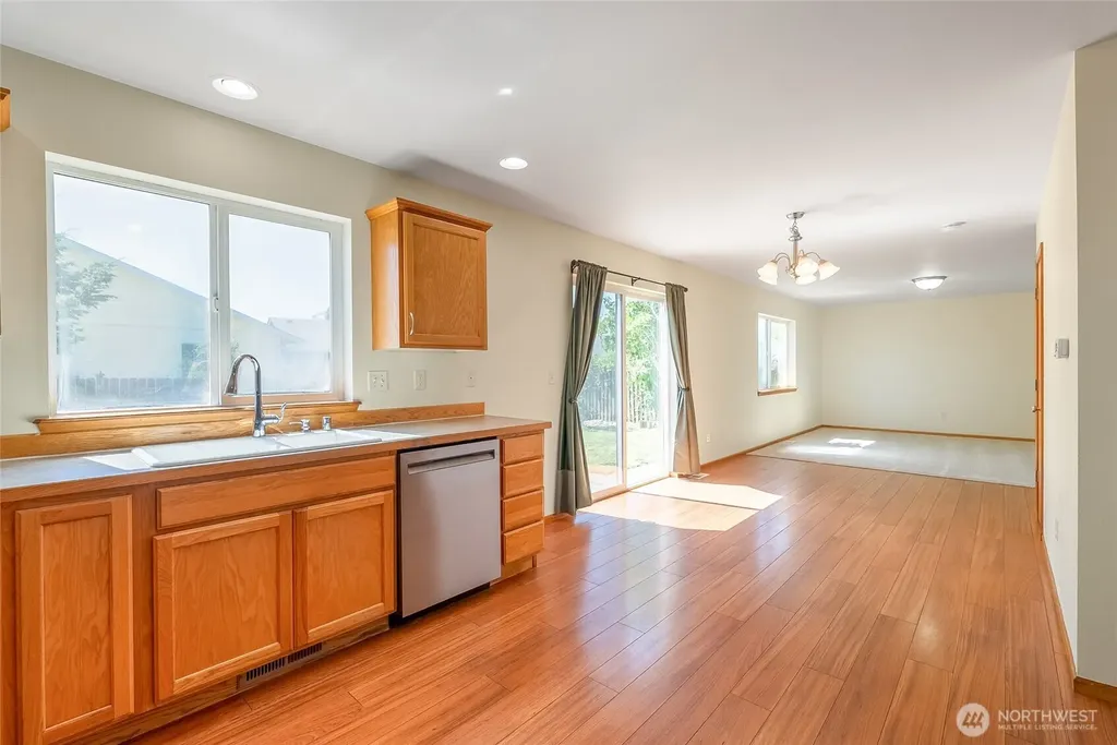 4873 Lighthouse Drive Blaine WA 98230