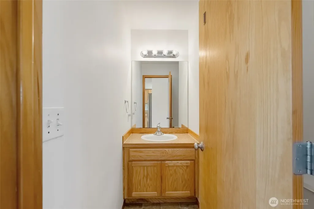 4873 Lighthouse Drive Blaine WA 98230