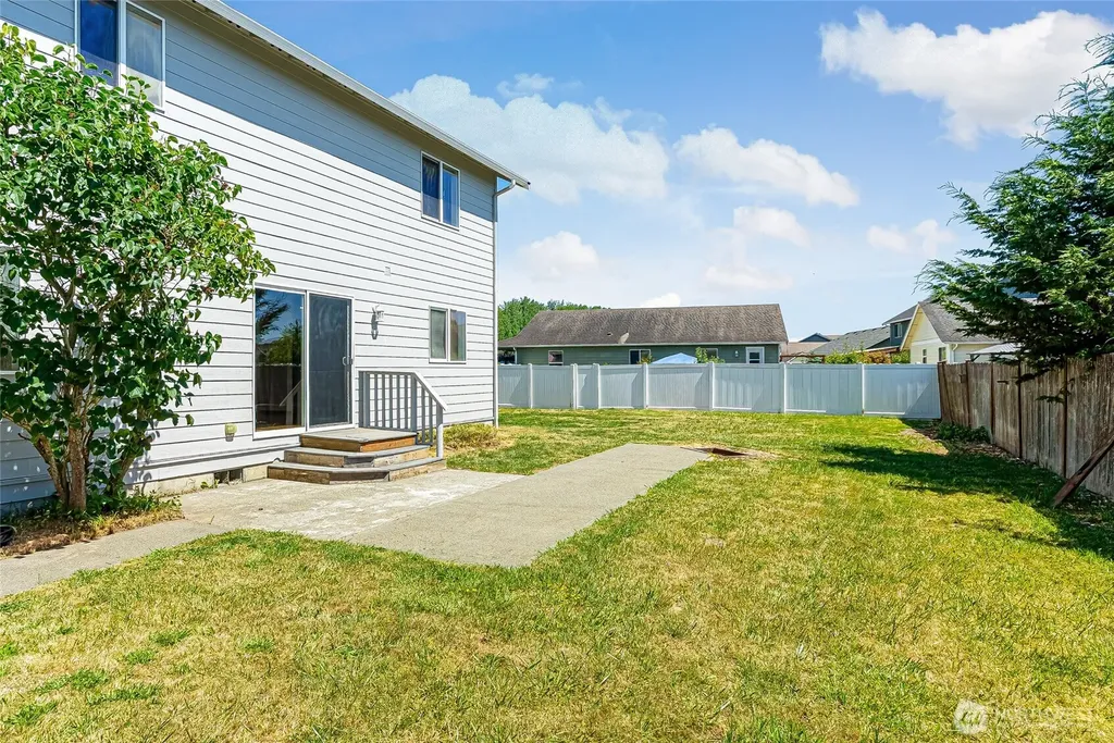 4873 Lighthouse Drive Blaine WA 98230