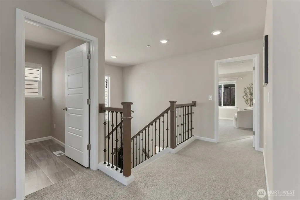 12005 SE 299th Place Auburn WA 98092