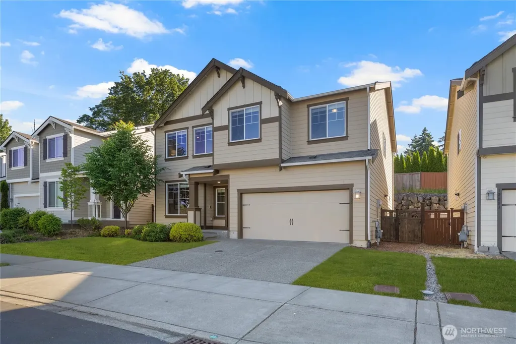 12005 SE 299th Place Auburn WA 98092