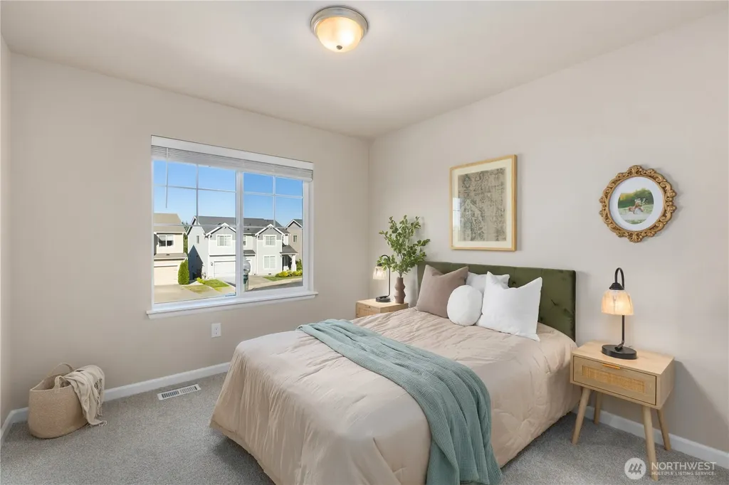 12005 SE 299th Place Auburn WA 98092