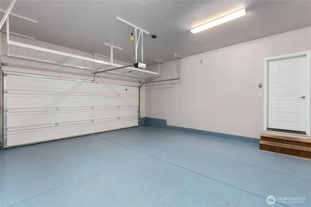 12005 SE 299th Place Auburn WA 98092