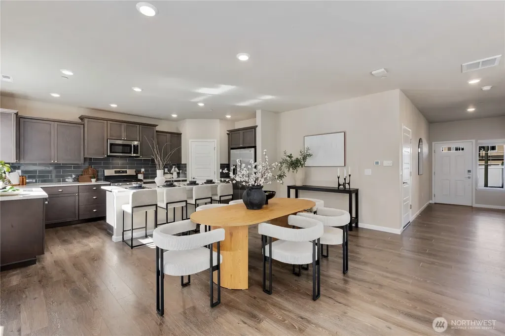 12005 SE 299th Place Auburn WA 98092