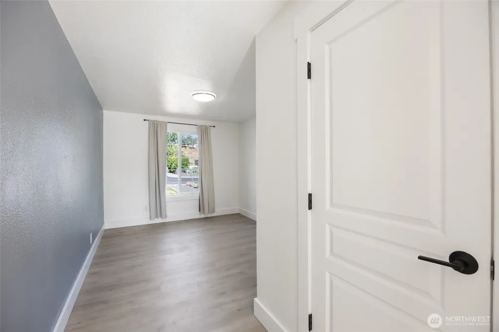 1545 Mary Street Moses Lake WA 98837