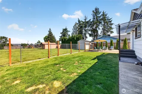 607 14th Street SW Puyallup WA 98371