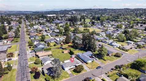 607 14th Street SW Puyallup WA 98371