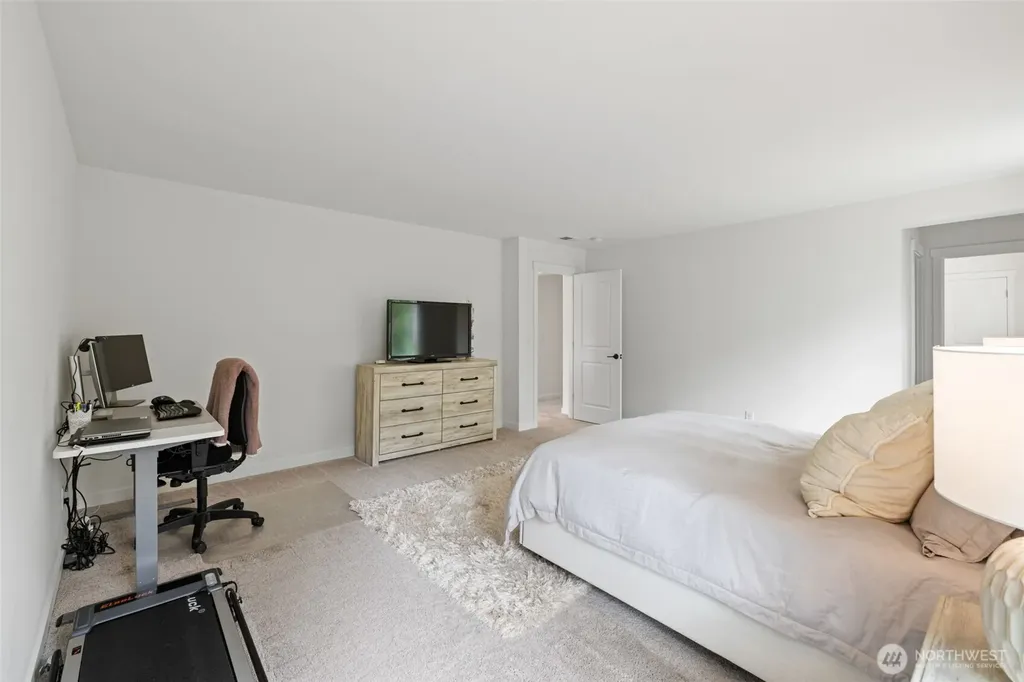 30250 117th Court SE Auburn WA 98092