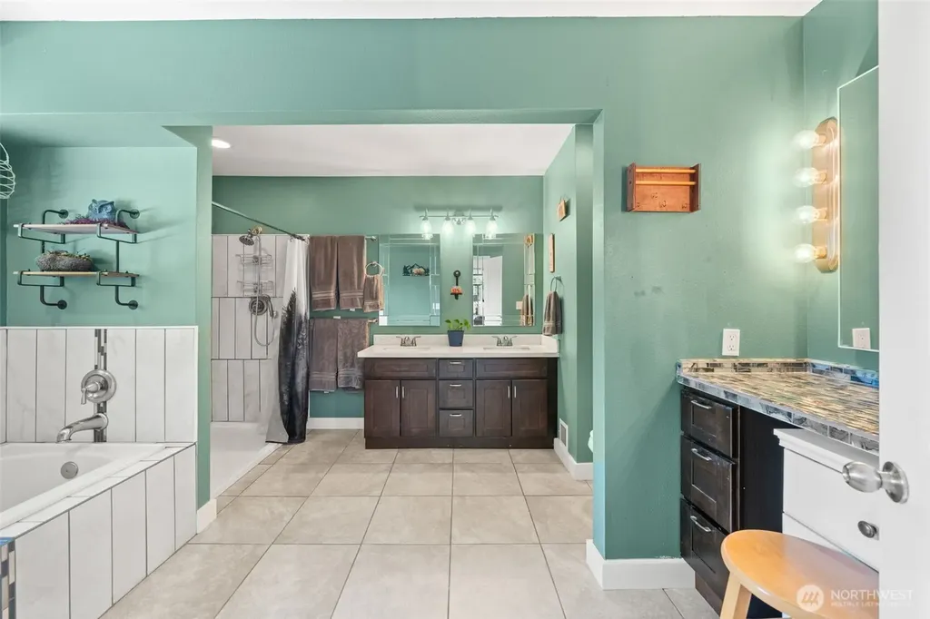 19515 Ap Tubbs Road E Carbonado WA 98323