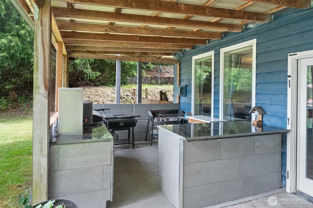 19515 Ap Tubbs Road E Carbonado WA 98323