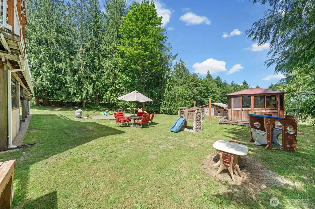 19515 Ap Tubbs Road E Carbonado WA 98323