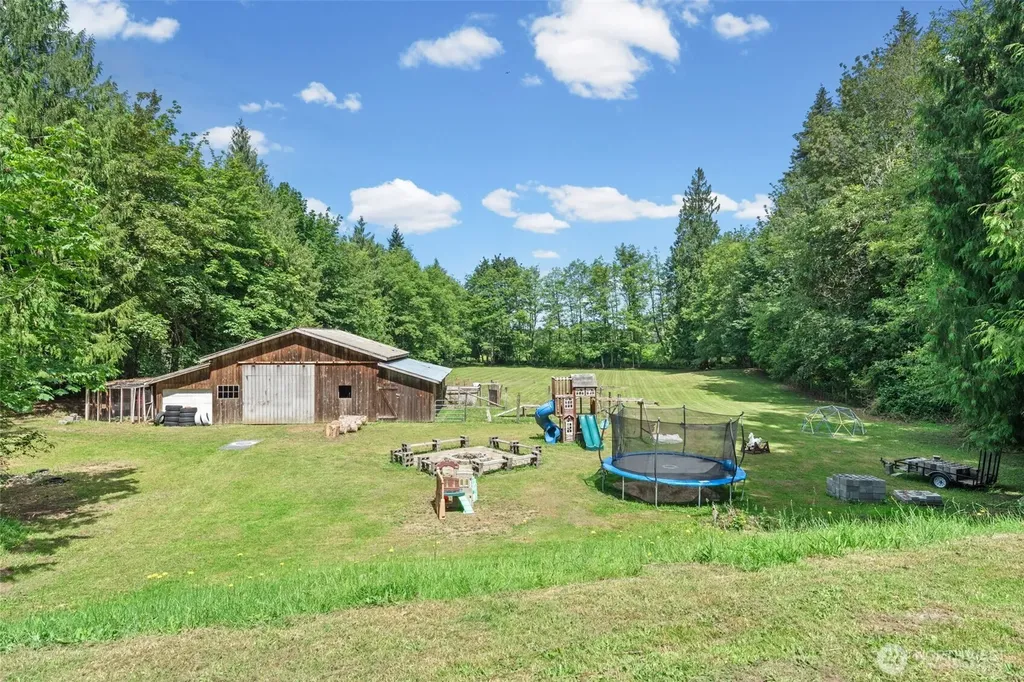 19515 Ap Tubbs Road E Carbonado WA 98323