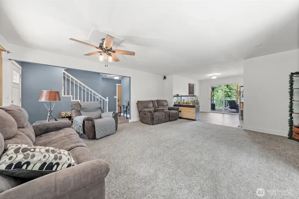 19515 Ap Tubbs Road E Carbonado WA 98323