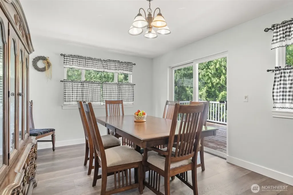 19515 Ap Tubbs Road E Carbonado WA 98323