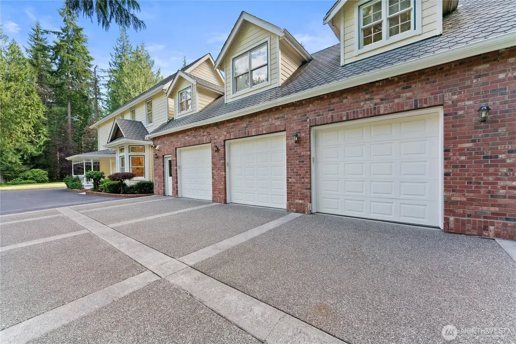 22132 NE 114th Street Redmond WA 98053
