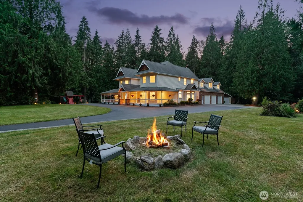 22132 NE 114th Street Redmond WA 98053