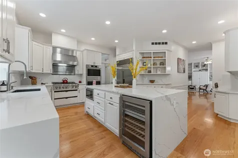 22132 NE 114th Street Redmond WA 98053