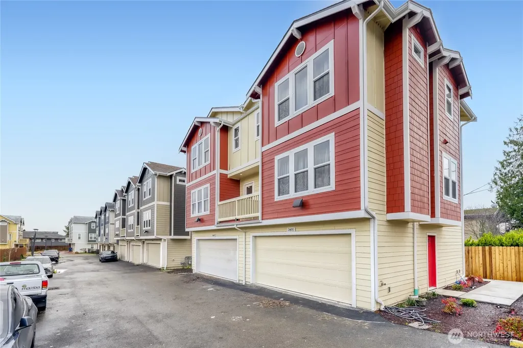 3403 S 144th Lane Tukwila WA 98168