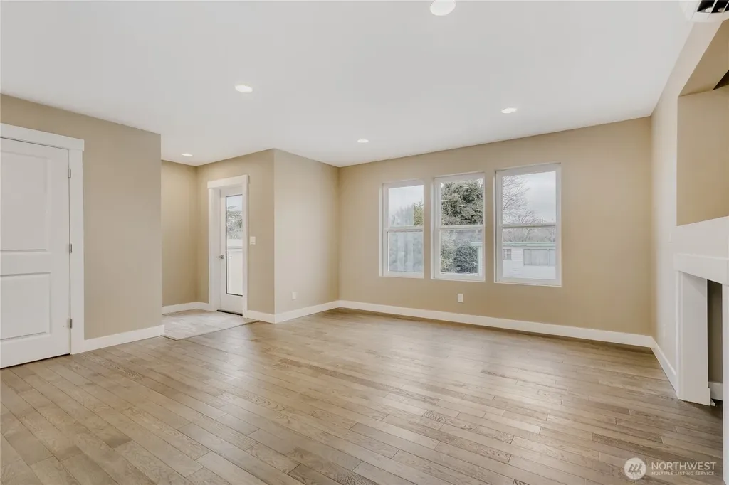 3403 S 144th Lane Tukwila WA 98168