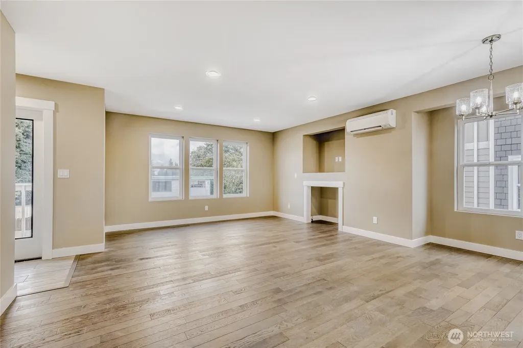 3403 S 144th Lane Tukwila WA 98168