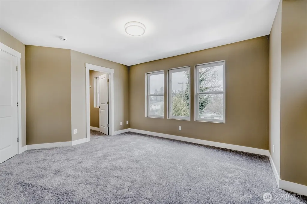 3403 S 144th Lane Tukwila WA 98168