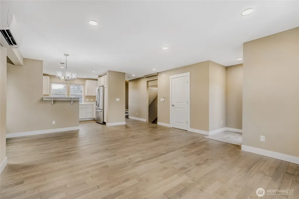 3403 S 144th Lane Tukwila WA 98168
