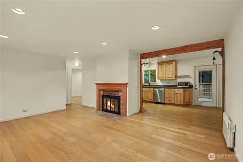 14026 Meridian Avenue N Shoreline WA 98133