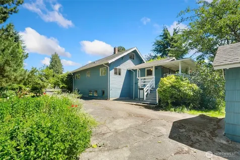 10045 10th Avenue SW Seattle WA 98146