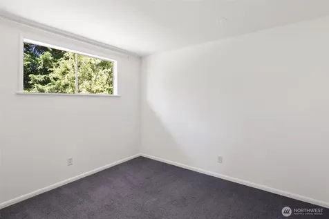 10045 10th Avenue SW Seattle WA 98146