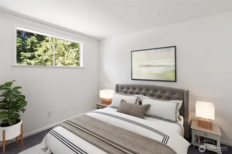10045 10th Avenue SW Seattle WA 98146