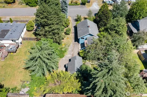 10045 10th Avenue SW Seattle WA 98146