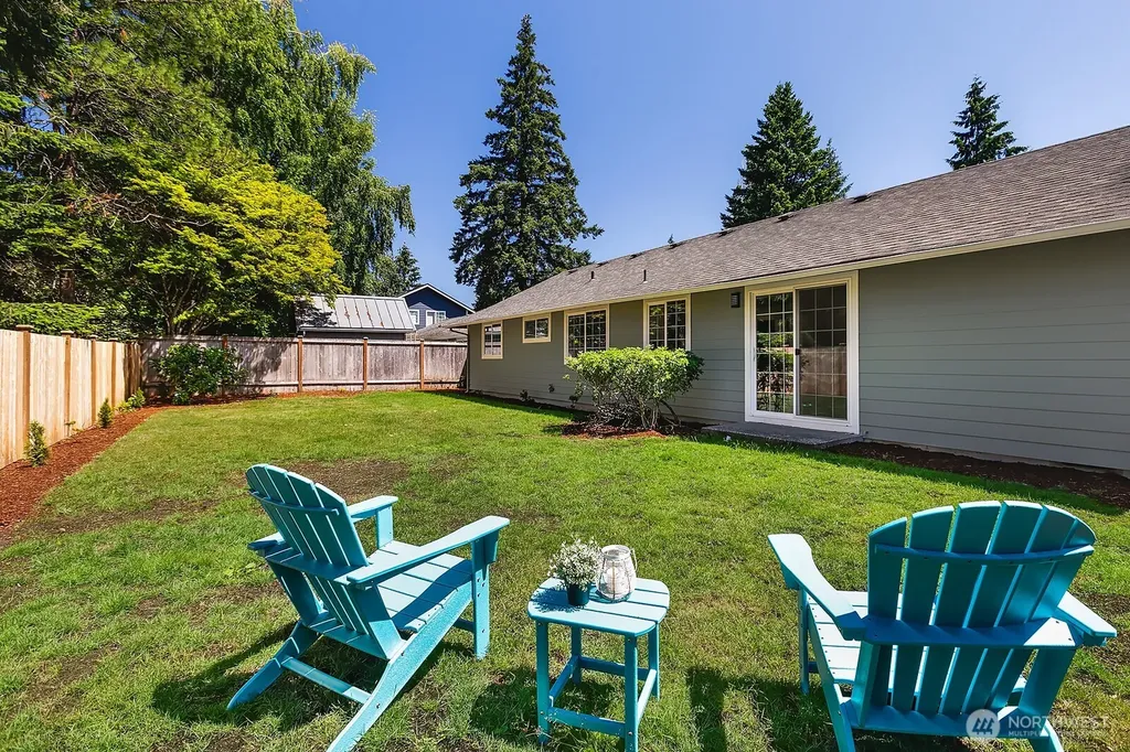 10407 170th Avenue NE Redmond WA 98052