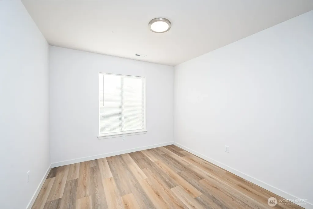 1325 Shaw Street Moses Lake WA 98837