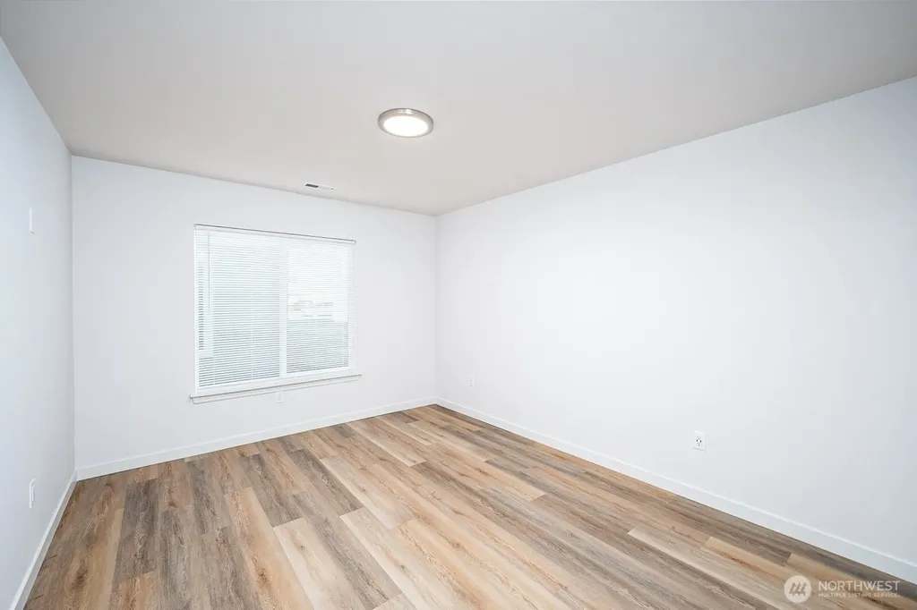 1325 Shaw Street Moses Lake WA 98837