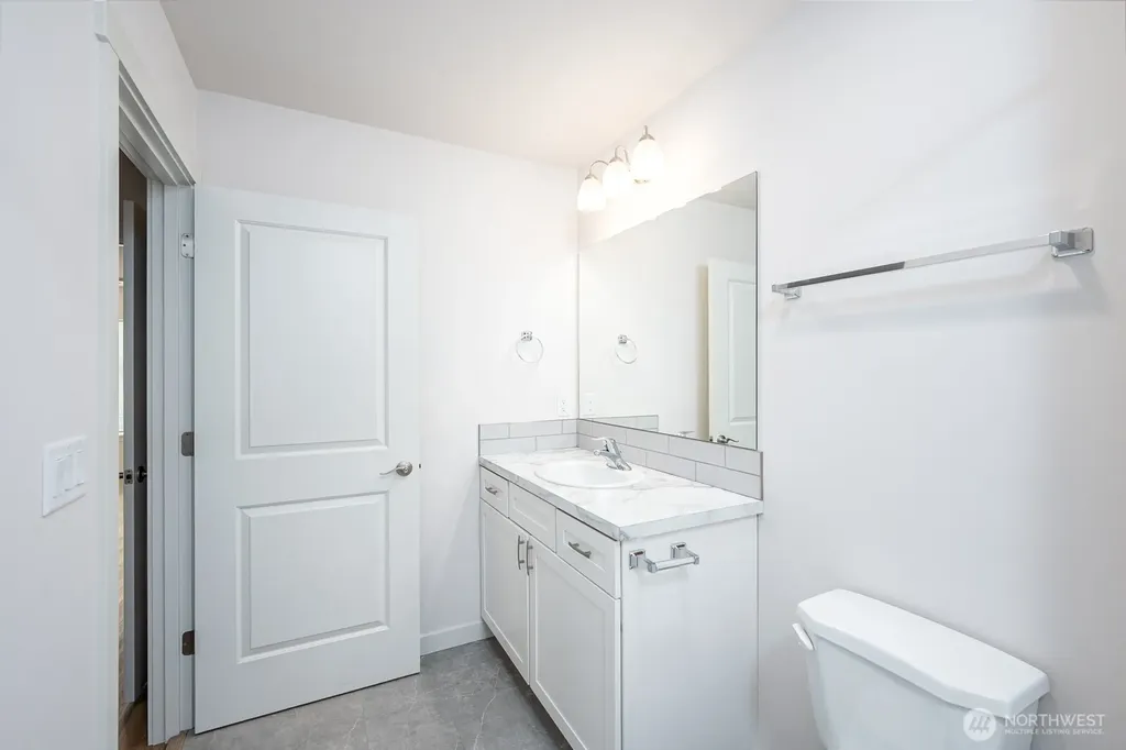 1325 Shaw Street Moses Lake WA 98837