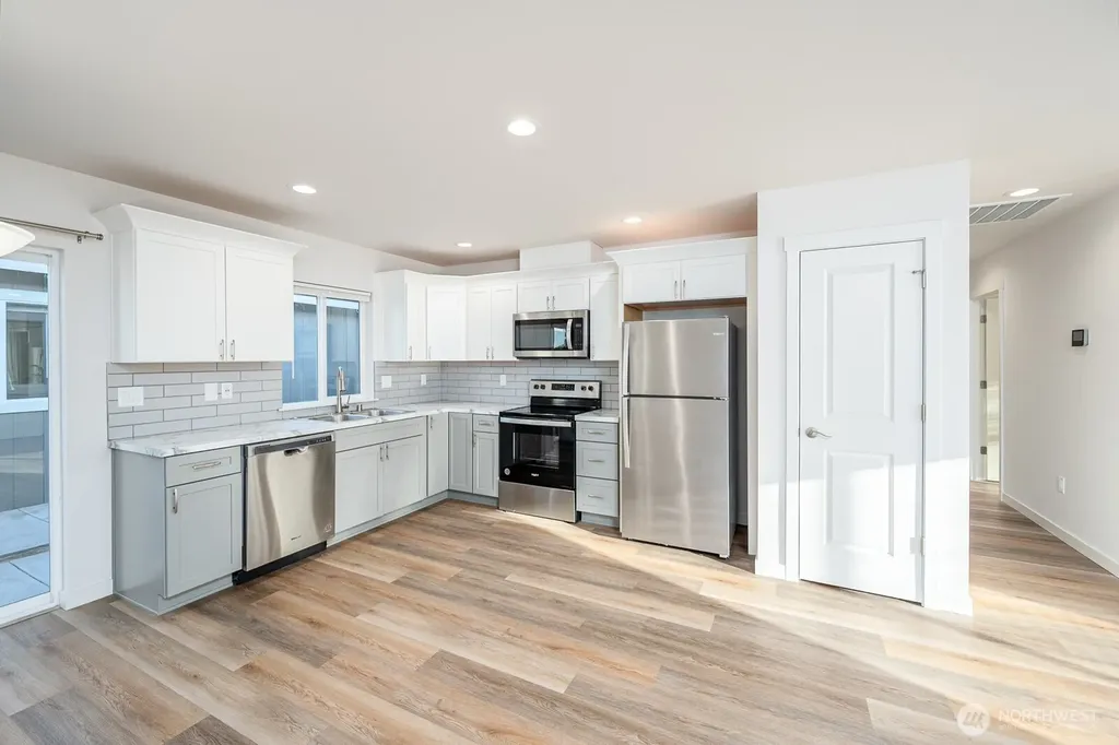 1325 Shaw Street Moses Lake WA 98837