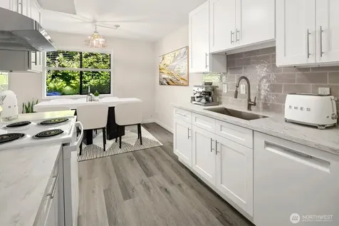 14124 74th Place NE Kirkland WA 98034