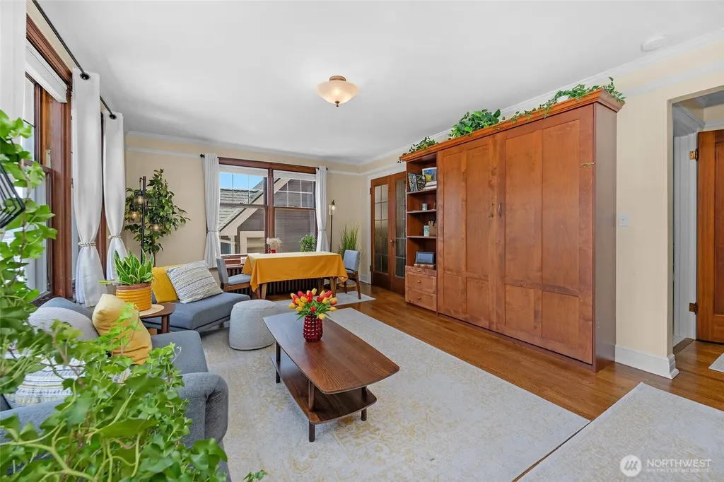 405 Prospect Street Seattle WA 98109