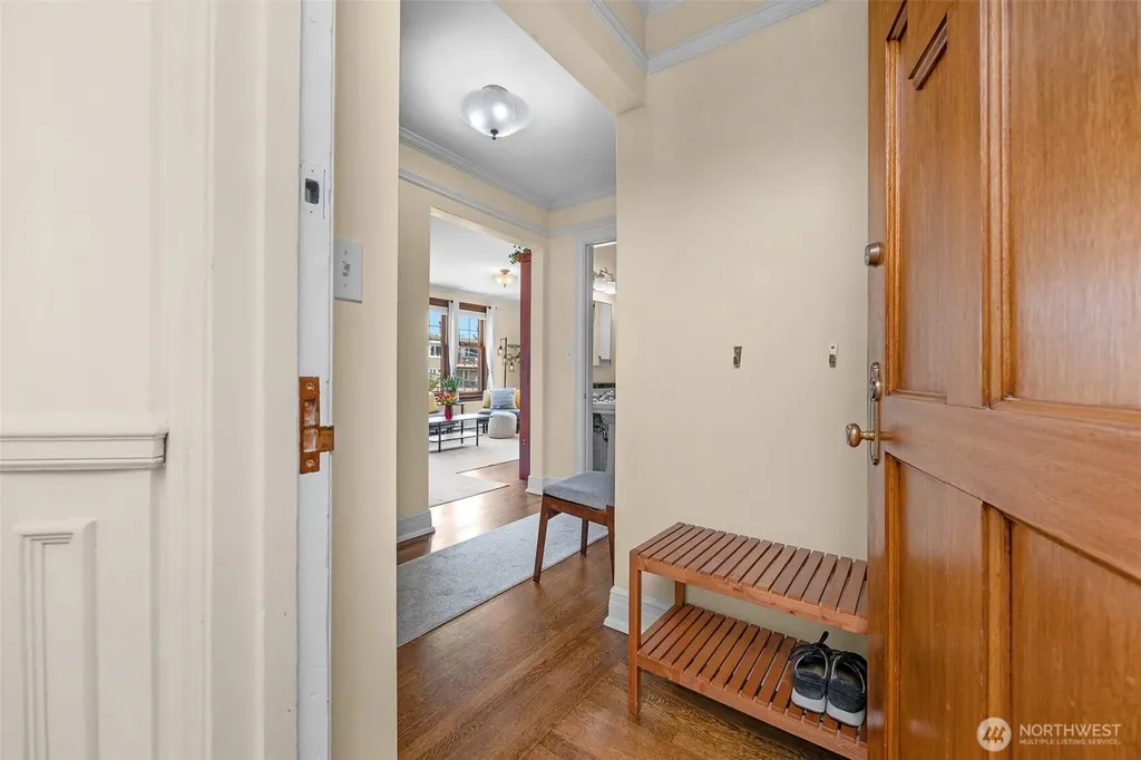 405 Prospect Street Seattle WA 98109