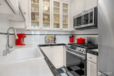 405 Prospect Street Seattle WA 98109