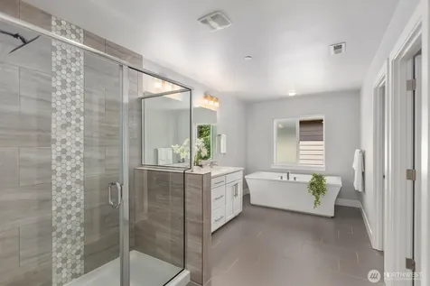 111 153rd Street SW Lynnwood WA 98087