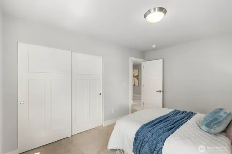111 153rd Street SW Lynnwood WA 98087