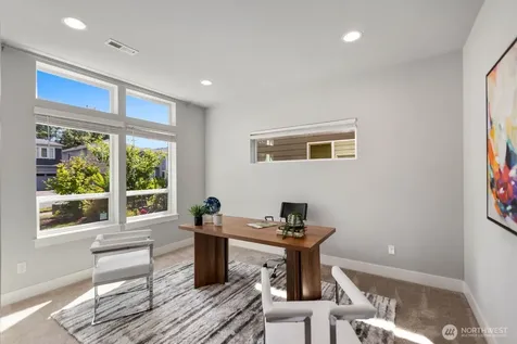 111 153rd Street SW Lynnwood WA 98087