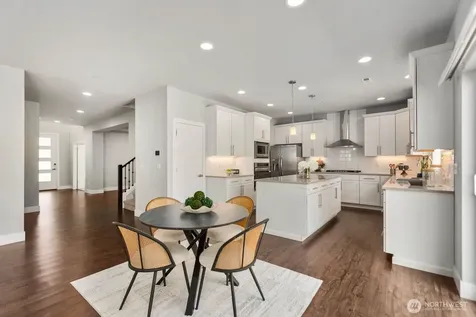 111 153rd Street SW Lynnwood WA 98087
